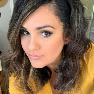 Meet your Posher, Nancy